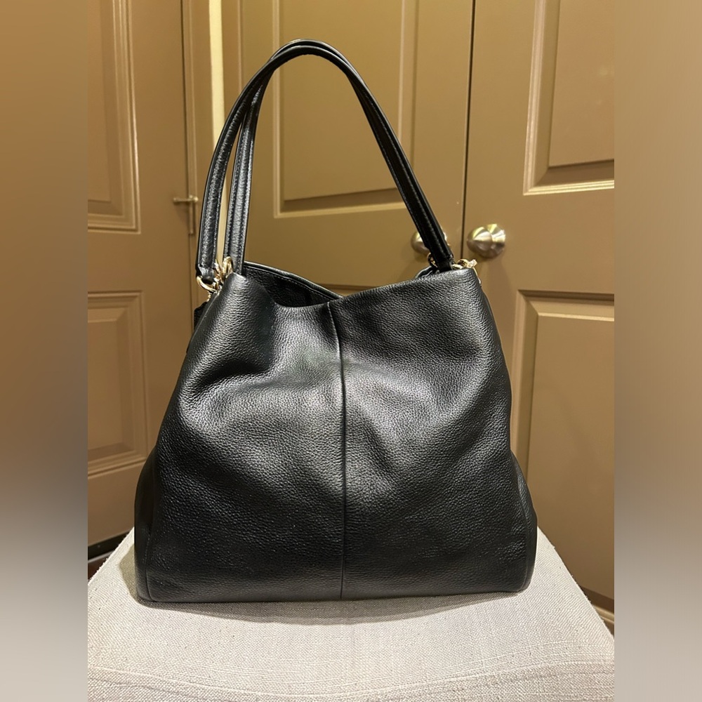 Coach Black Leather Shoulder Bag with Gold Hardware - Picture 10 of 13